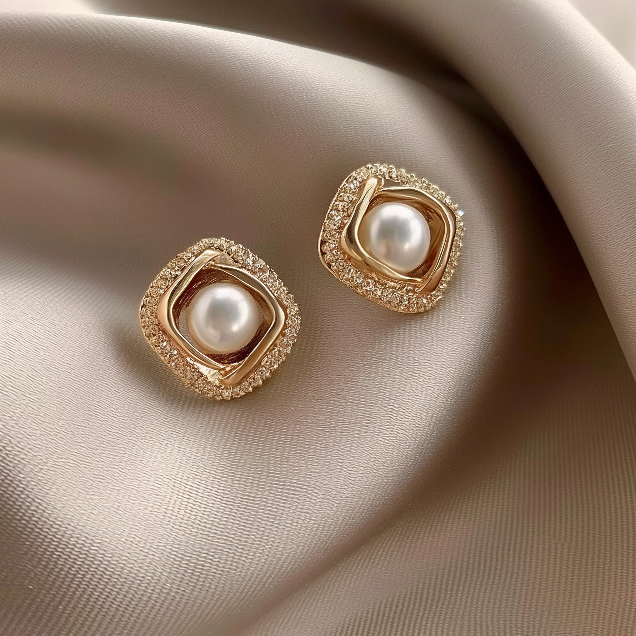 pearls earrings