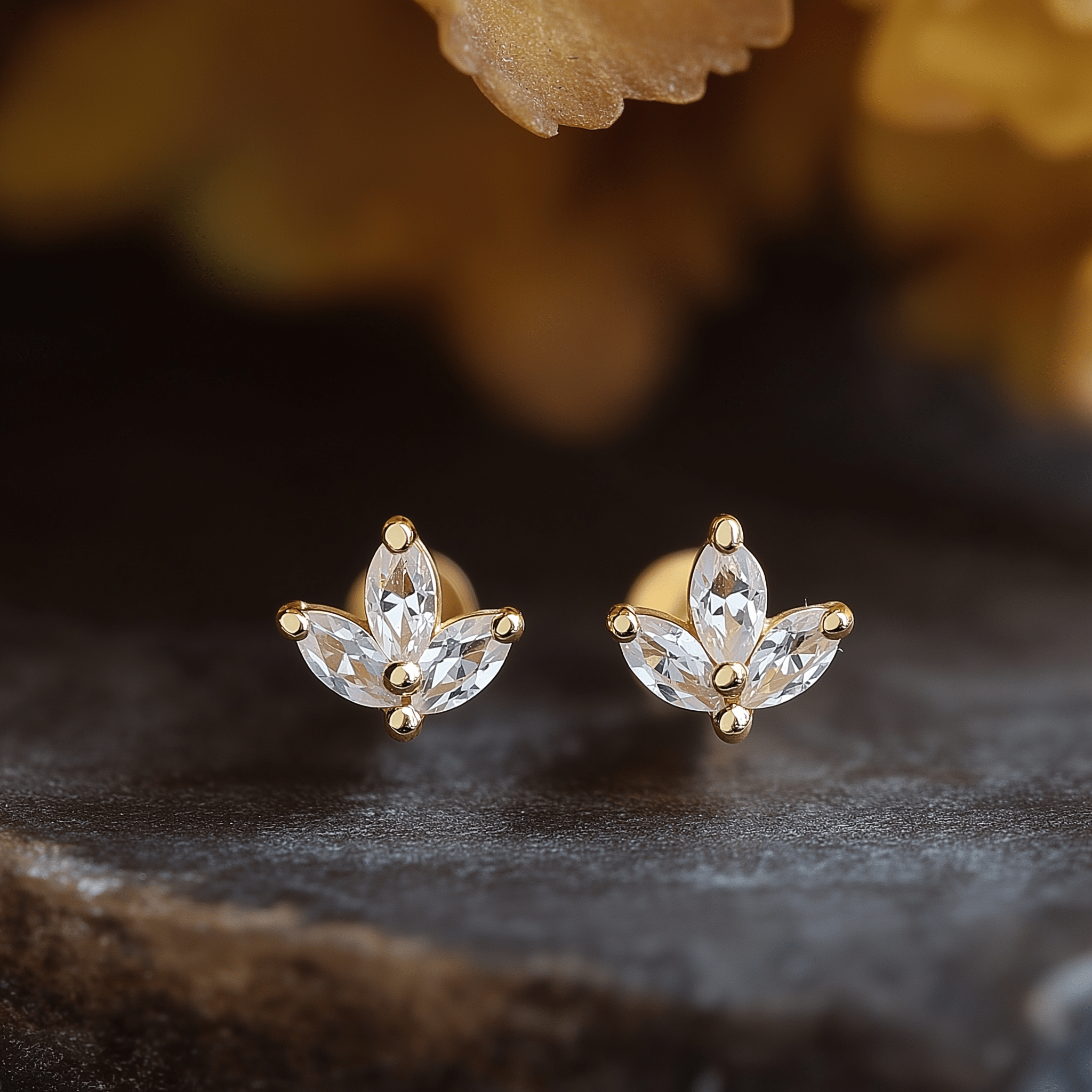 diamonds earrings