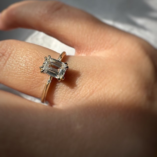 emerald diamond ring